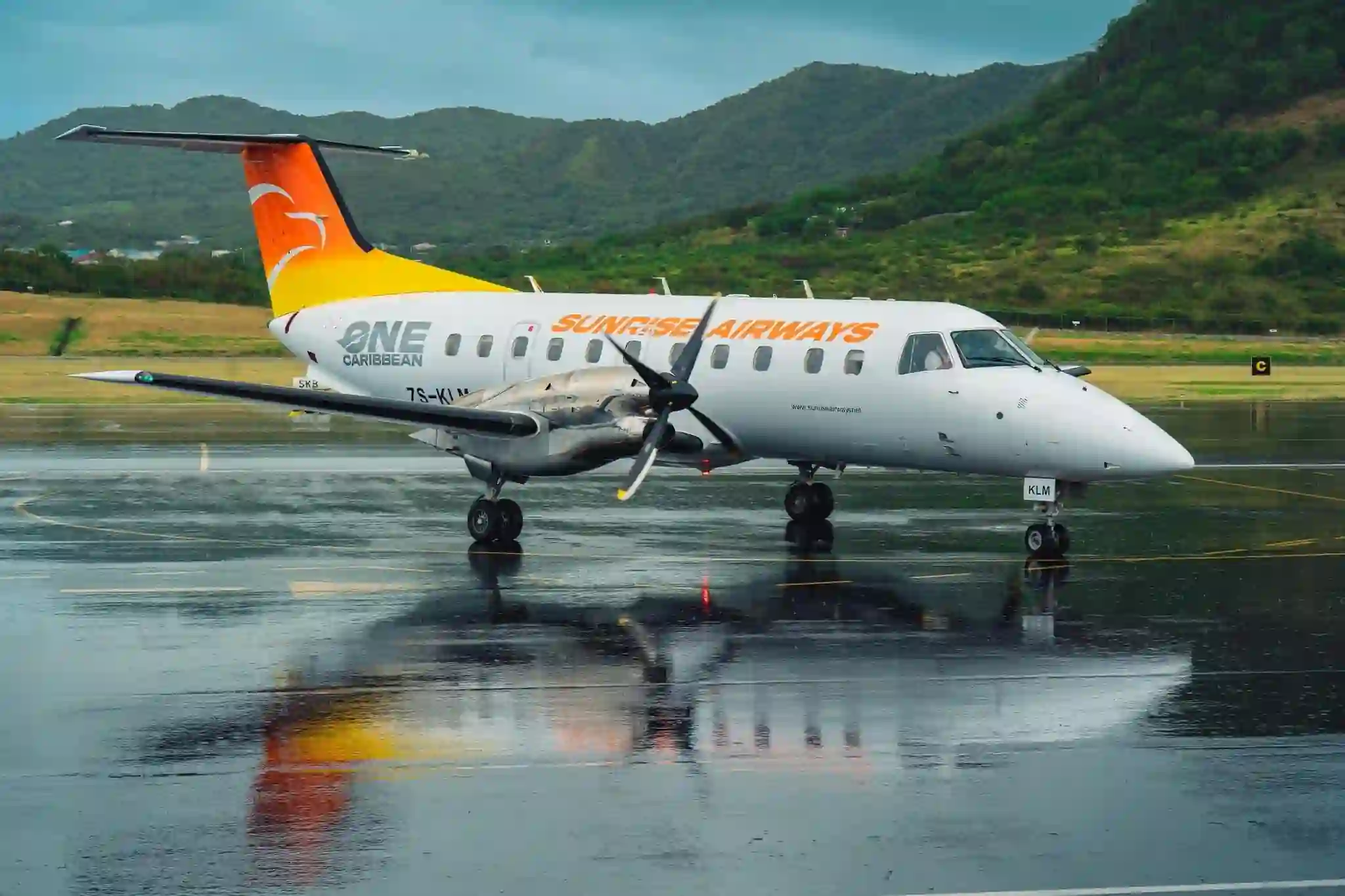 Sunrise Airways at St Kitts with water salute