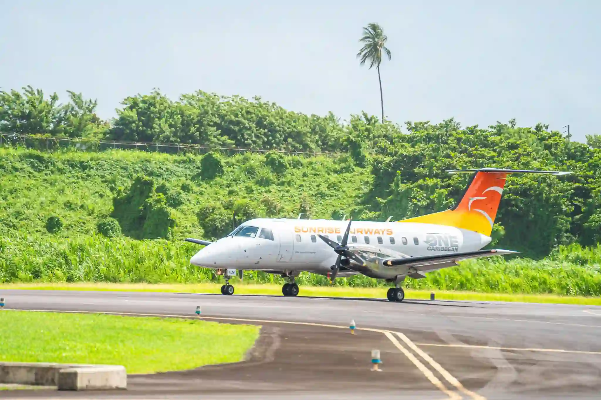 Sunrise Airways in Dominica