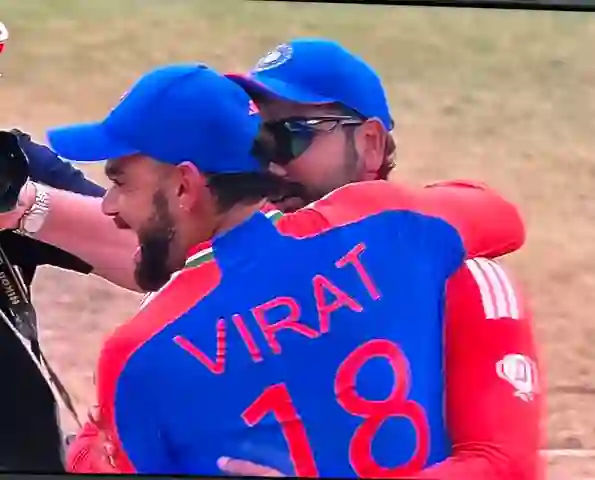 Rohit Sharma and Virat Kohli Hugging